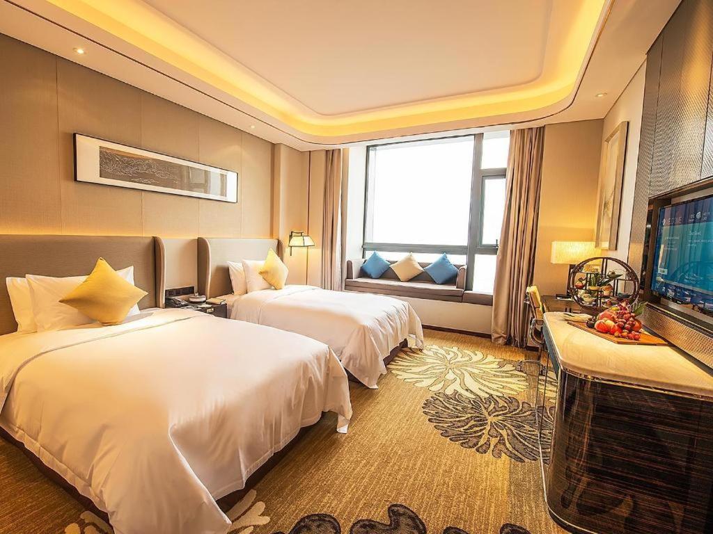 Wyndham Grand Plaza Royale Huayu Chongqing Hotel Luaran gambar