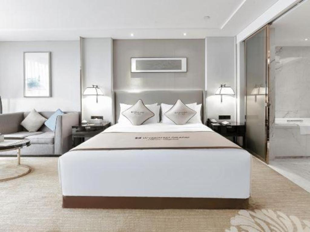 Wyndham Grand Plaza Royale Huayu Chongqing Hotel Luaran gambar