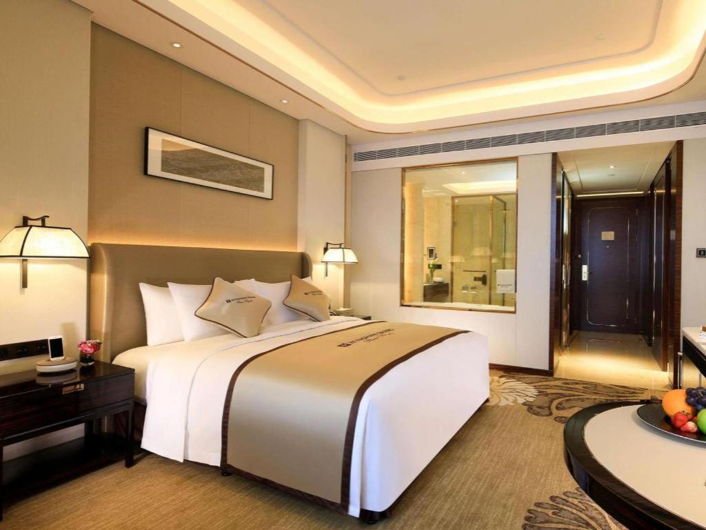 Wyndham Grand Plaza Royale Huayu Chongqing Hotel Luaran gambar