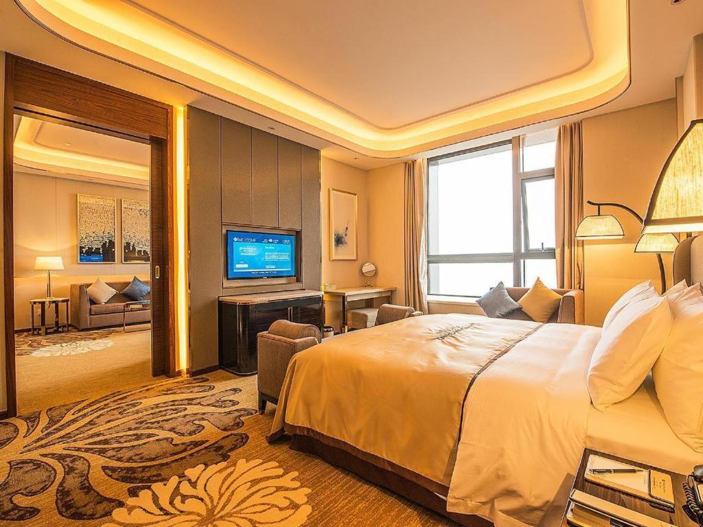 Wyndham Grand Plaza Royale Huayu Chongqing Hotel Luaran gambar