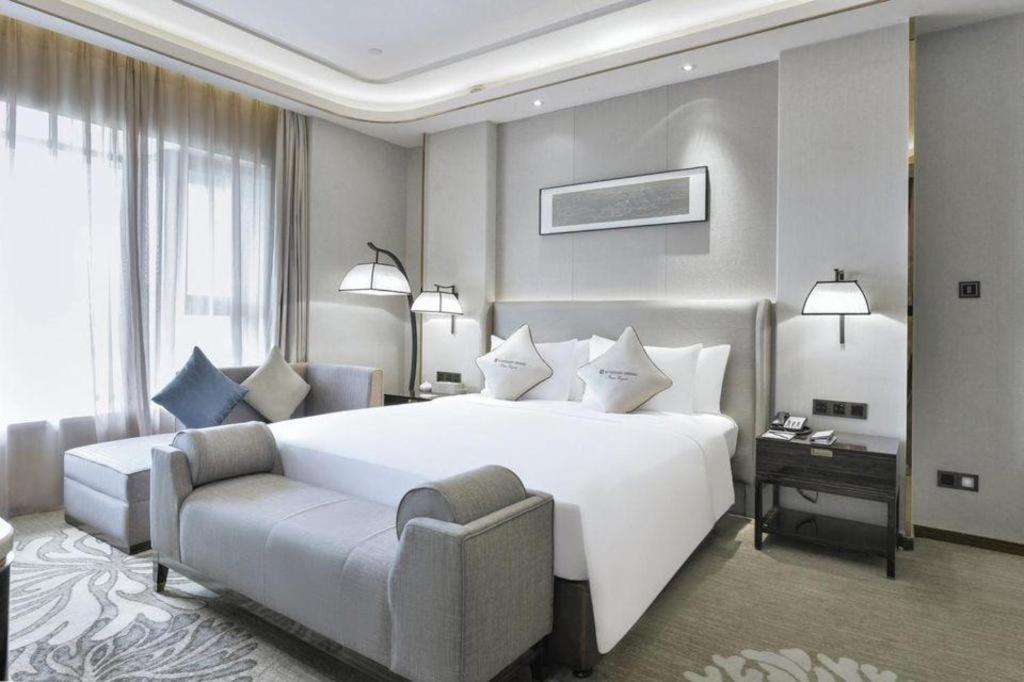 Wyndham Grand Plaza Royale Huayu Chongqing Hotel Luaran gambar